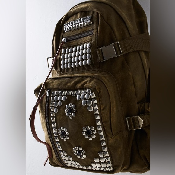 🌟1 LEFT🌟 Free People Berlin Studded Backpack✨ Brand New✨ - Picture 3 of 11